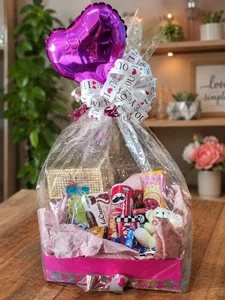 Foto de 💕 Cesta “Amor que Transborda”