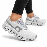 Miniatura de On Cloudmonster 3 - White / Frost