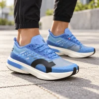 Miniatura de On Cloudboom Strike - White / Blue