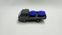Miniatura de Miniatura Kia Bongo Mini Caminhão Fricção com Carga Caixa Agua.