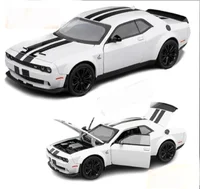 Miniatura de Dodge Challenger Branco