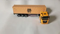 Miniatura de Miniatura Caminhão Diecast MERCEDES com Contêiner MSC , Fricção, Som E Luz