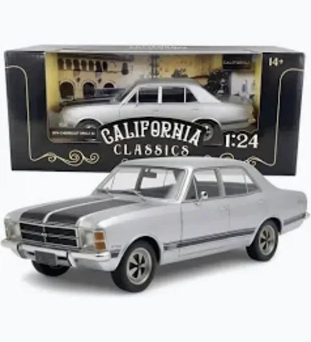 Foto de Miniatura 1/24 Chevrolet 1974 Opala Ss Califórnia Classics - RICA EM DETALHES