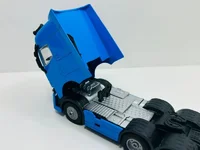 Miniatura de Miniatura Caminhão RENAULT  Trucado, com Luz, Som e Fricção