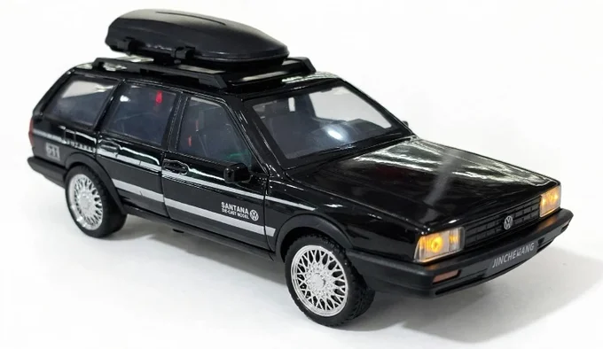 Foto de MINIATURA SANTANA QUANTUM