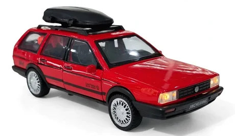 Foto de Miniatura Santana Quantum