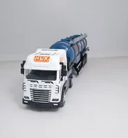 Miniatura de Miniatura  Caminhão Tanque Miniatura com Luz, Som e Fricção