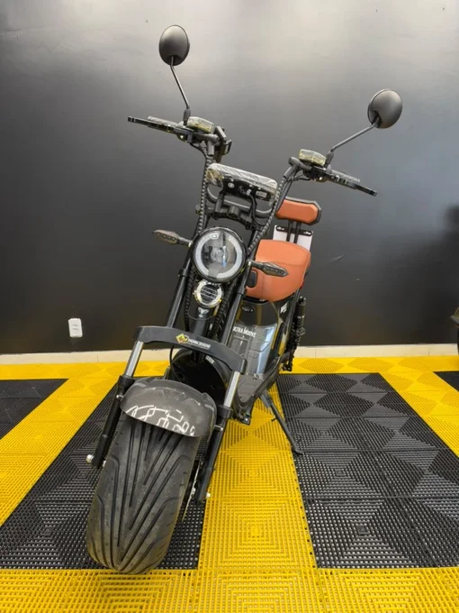 Foto de SCOOTER ULTRA MAX SPORT