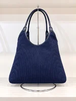 Miniatura de Bolsa inspired MiuMiu