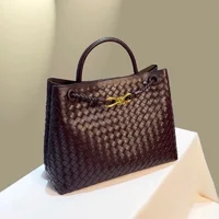Miniatura de Bolsa tressê