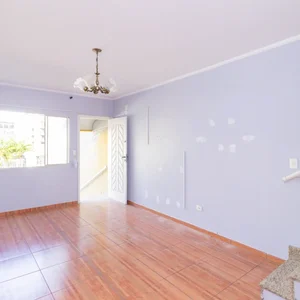 Foto de Casa à venda com 100m², 2 quartos e 2 vagas