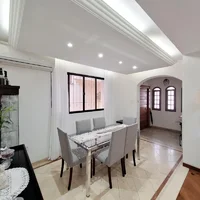 Miniatura de Casa à venda com 220m², 3 quartos e 6 vagas