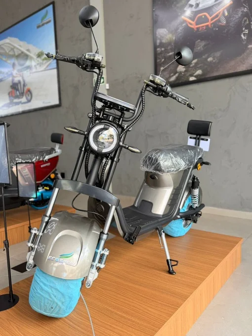 Foto de Scooter Street M8
